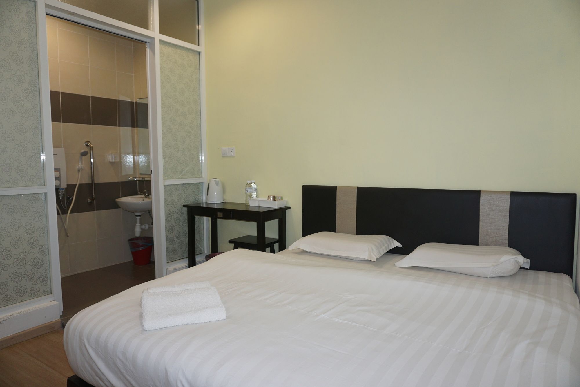 Sun Inns Hotel Ayer Keroh Exterior foto