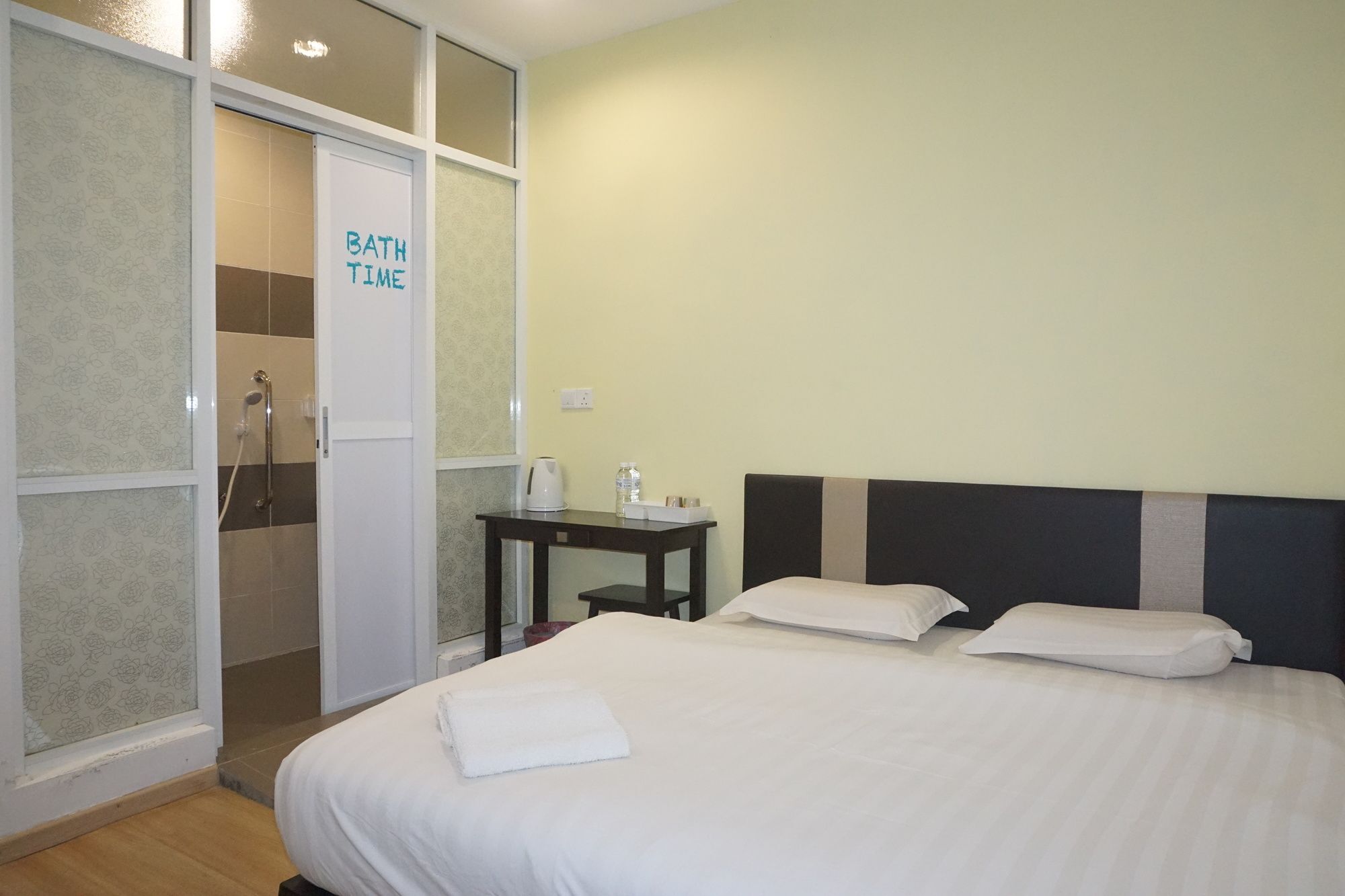 Sun Inns Hotel Ayer Keroh Exterior foto